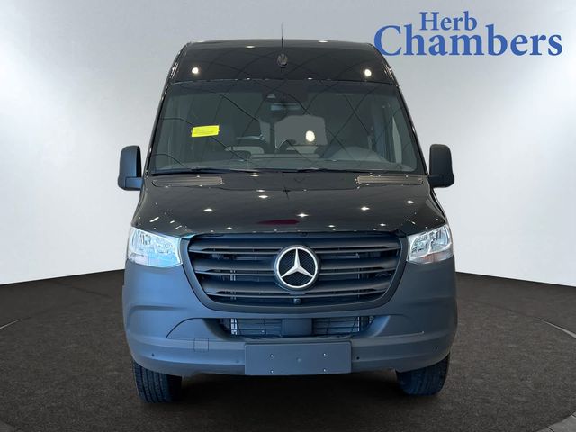 2024 Mercedes-Benz Sprinter Passsenger