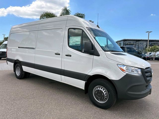 2024 Mercedes-Benz Sprinter Cargo