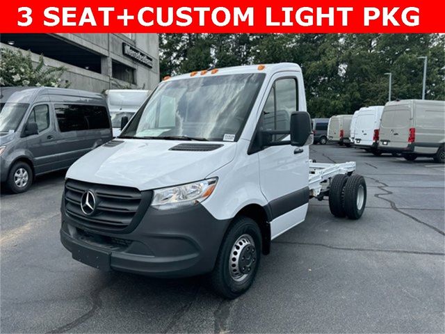 2024 Mercedes-Benz Sprinter Chassis