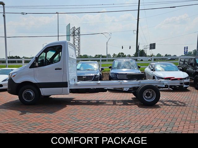 2024 Mercedes-Benz Sprinter Chassis