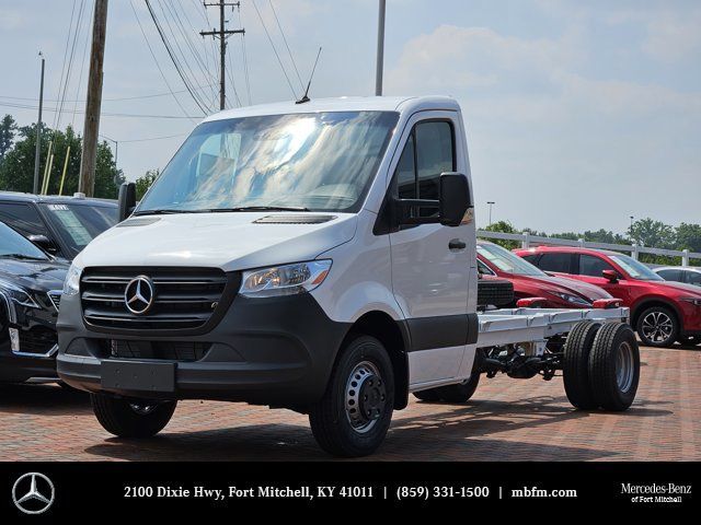 2024 Mercedes-Benz Sprinter Chassis