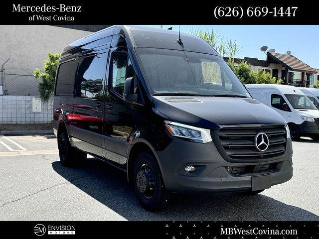 2024 Mercedes-Benz Sprinter Cargo