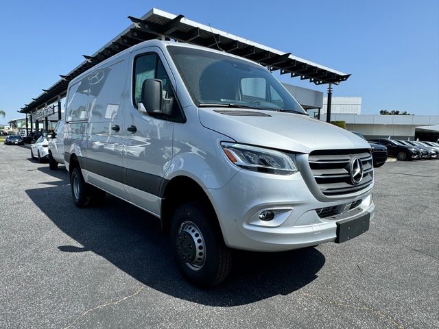 2024 Mercedes-Benz Sprinter Cargo