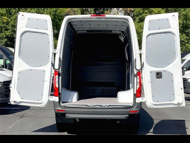 2024 Mercedes-Benz Sprinter Cargo