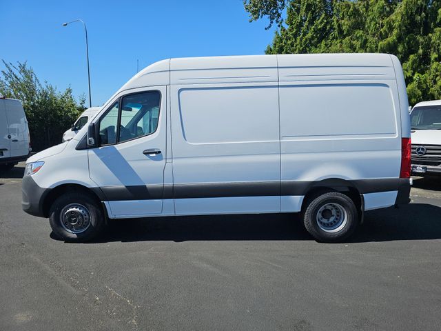 2024 Mercedes-Benz Sprinter Cargo