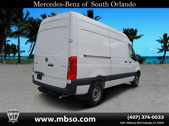 2024 Mercedes-Benz Sprinter Cargo