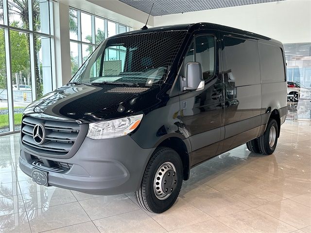 2024 Mercedes-Benz Sprinter Cargo