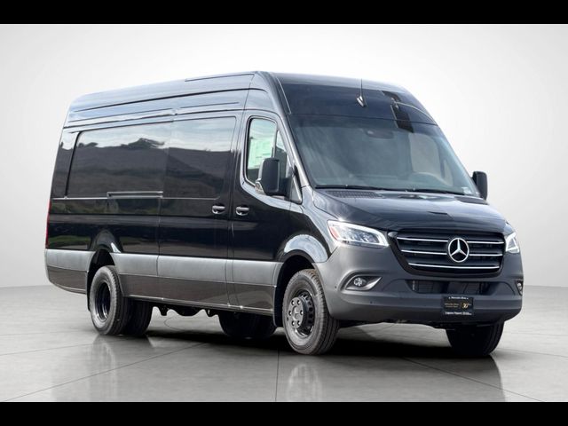 2024 Mercedes-Benz Sprinter Cargo