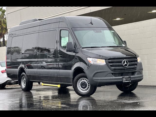 2024 Mercedes-Benz Sprinter Cargo