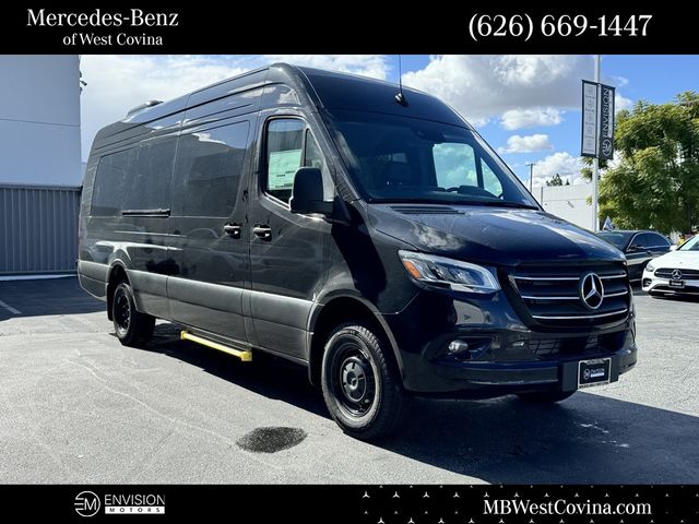 2024 Mercedes-Benz Sprinter Cargo