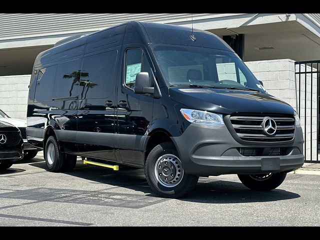 2024 Mercedes-Benz Sprinter Cargo