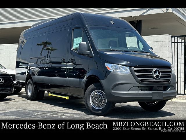 2024 Mercedes-Benz Sprinter Cargo