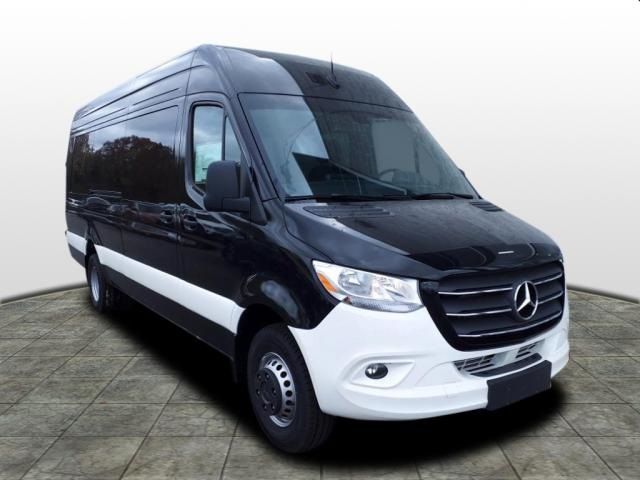 2024 Mercedes-Benz Sprinter Cargo