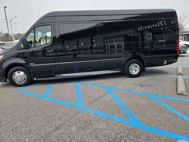 2024 Mercedes-Benz Sprinter Cargo