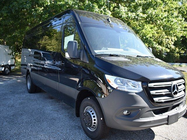 2024 Mercedes-Benz Sprinter Cargo