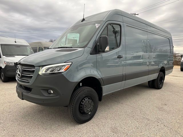 2024 Mercedes-Benz Sprinter Cargo