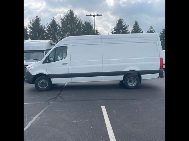 2024 Mercedes-Benz Sprinter Cargo