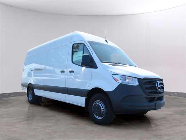 2024 Mercedes-Benz Sprinter Cargo