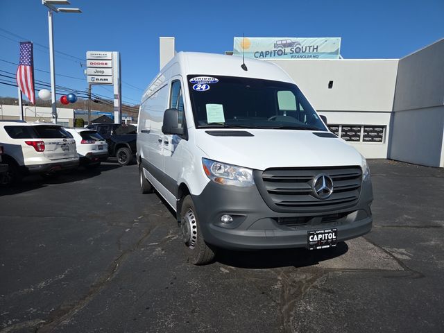 2024 Mercedes-Benz Sprinter Cargo