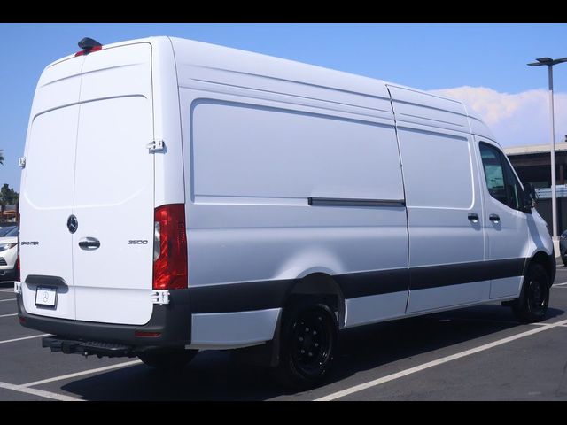 2024 Mercedes-Benz Sprinter Cargo