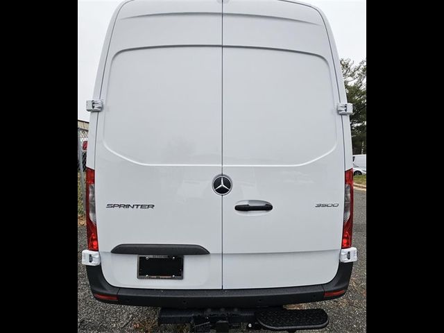 2024 Mercedes-Benz Sprinter Cargo