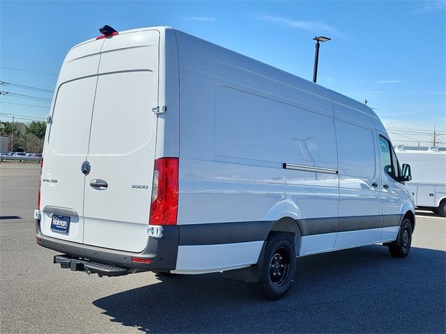 2024 Mercedes-Benz Sprinter Cargo