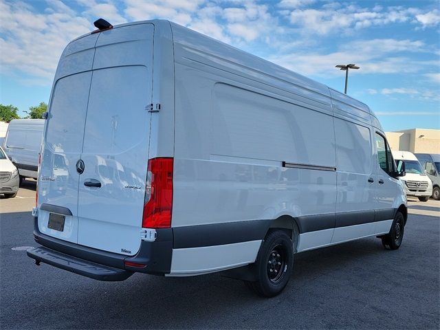 2024 Mercedes-Benz Sprinter Cargo