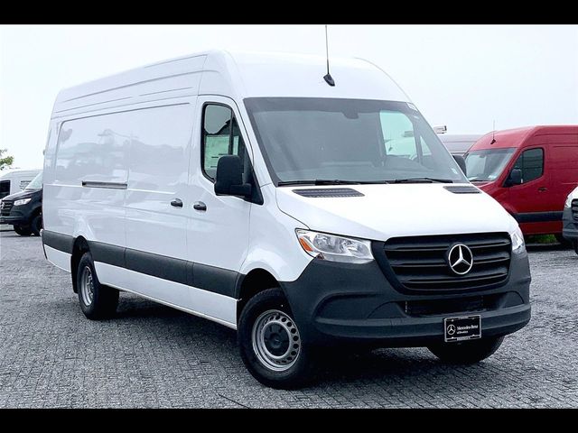 2024 Mercedes-Benz Sprinter Cargo