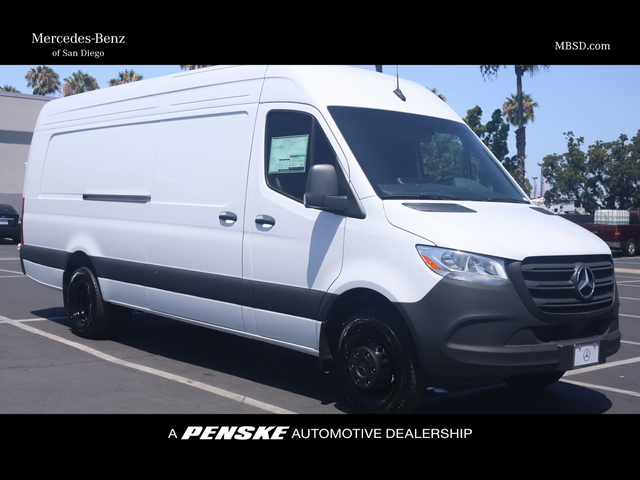 2024 Mercedes-Benz Sprinter Cargo