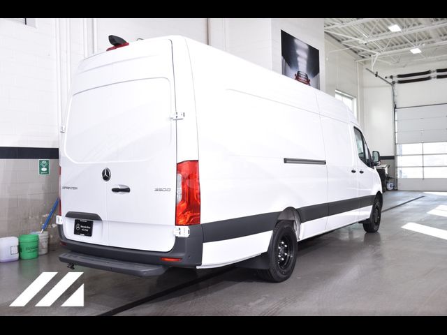 2024 Mercedes-Benz Sprinter Cargo