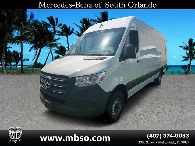 2024 Mercedes-Benz Sprinter Cargo