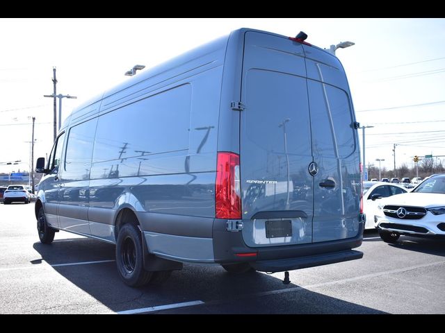 2024 Mercedes-Benz Sprinter Cargo