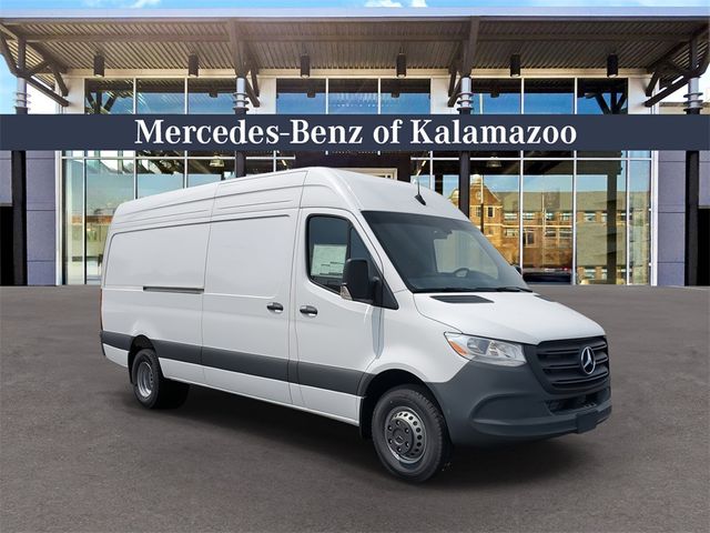 2024 Mercedes-Benz Sprinter Cargo