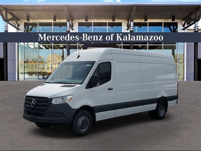 2024 Mercedes-Benz Sprinter Cargo