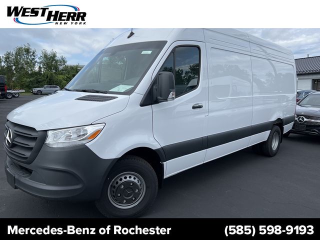 2024 Mercedes-Benz Sprinter Cargo