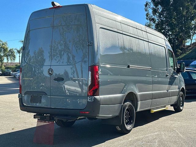 2024 Mercedes-Benz Sprinter Cargo