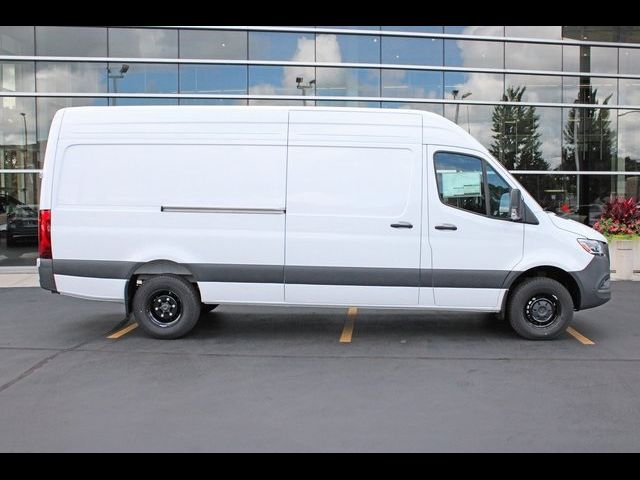 2024 Mercedes-Benz Sprinter Cargo