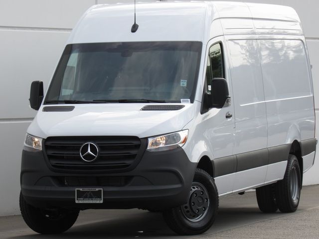 2024 Mercedes-Benz Sprinter Cargo