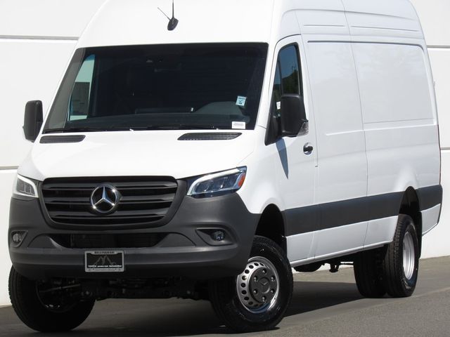 2024 Mercedes-Benz Sprinter Cargo