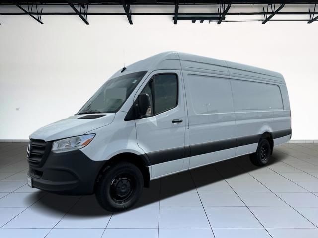 2024 Mercedes-Benz Sprinter Cargo