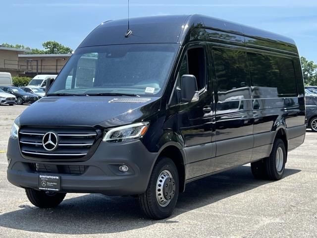 2024 Mercedes-Benz Sprinter Cargo