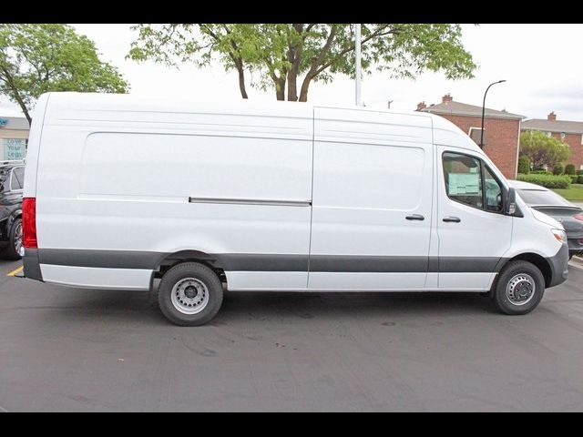 2024 Mercedes-Benz Sprinter Cargo