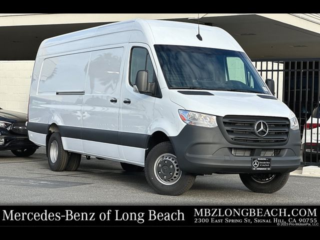 2024 Mercedes-Benz Sprinter Cargo