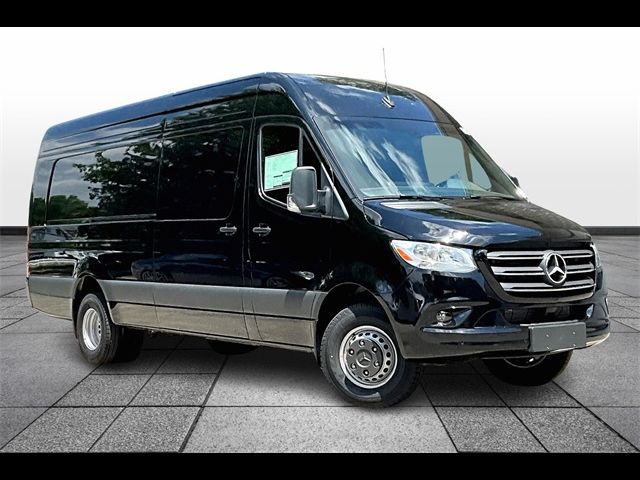 2024 Mercedes-Benz Sprinter Cargo