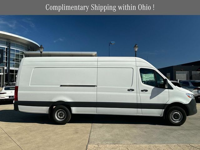 2024 Mercedes-Benz Sprinter Cargo