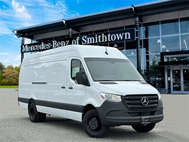 2024 Mercedes-Benz Sprinter Cargo