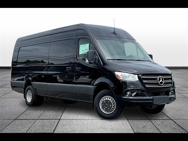 2024 Mercedes-Benz Sprinter Cargo