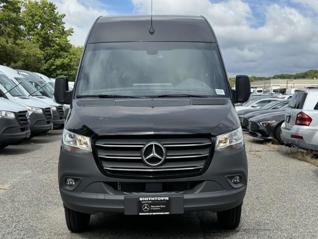 2024 Mercedes-Benz Sprinter Cargo