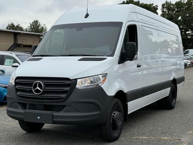 2024 Mercedes-Benz Sprinter Cargo