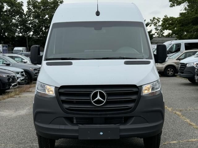 2024 Mercedes-Benz Sprinter Cargo